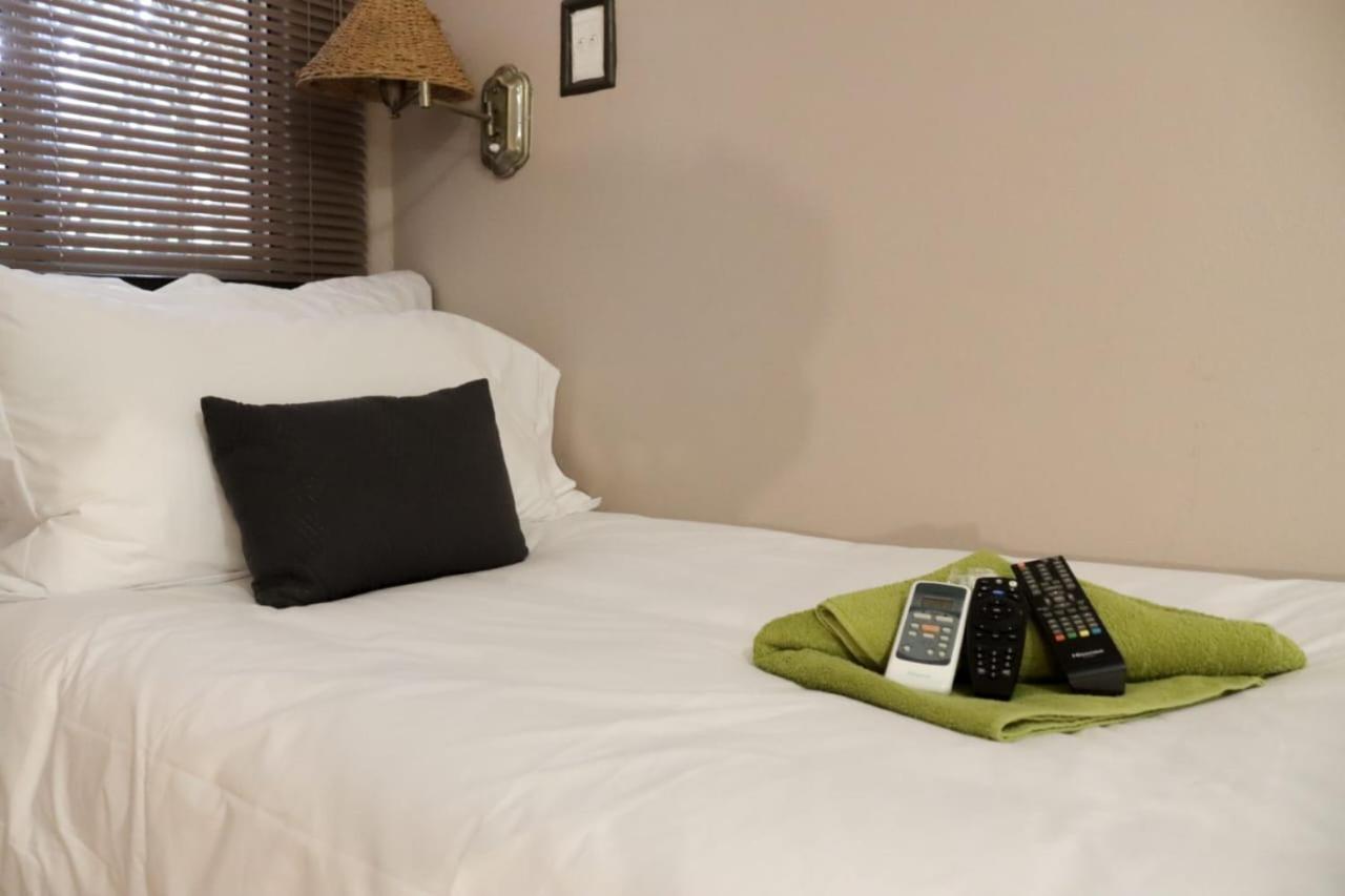 The Ultimate Lodge Louis Trichardt Ngoại thất bức ảnh