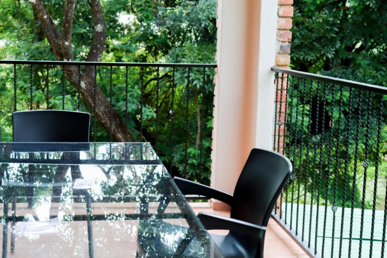 The Ultimate Lodge Louis Trichardt Ngoại thất bức ảnh