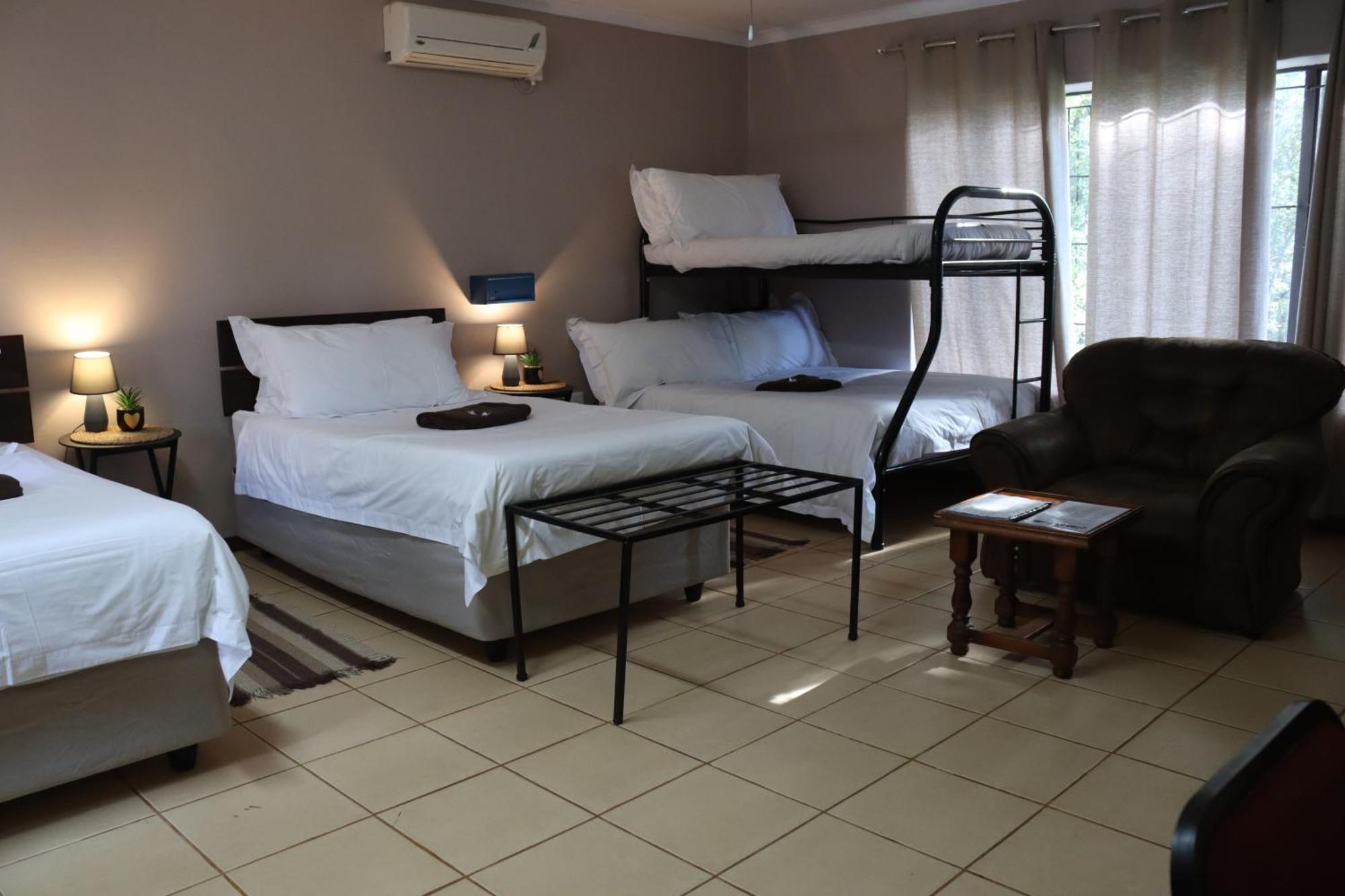 The Ultimate Lodge Louis Trichardt Ngoại thất bức ảnh