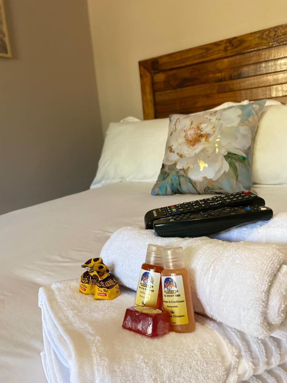 The Ultimate Lodge Louis Trichardt Ngoại thất bức ảnh